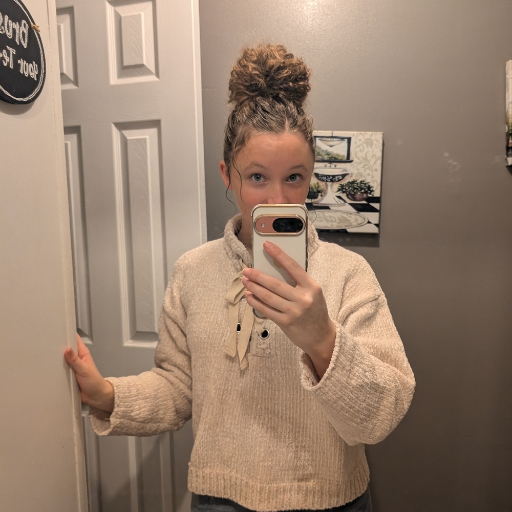 Cozy Textured POL Sweater - Cream